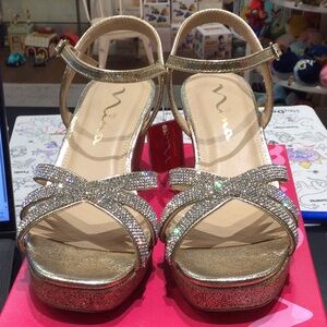 Nina | Shoes | Nina Gold Dress Shoes With Glitter Finish | Poshmark